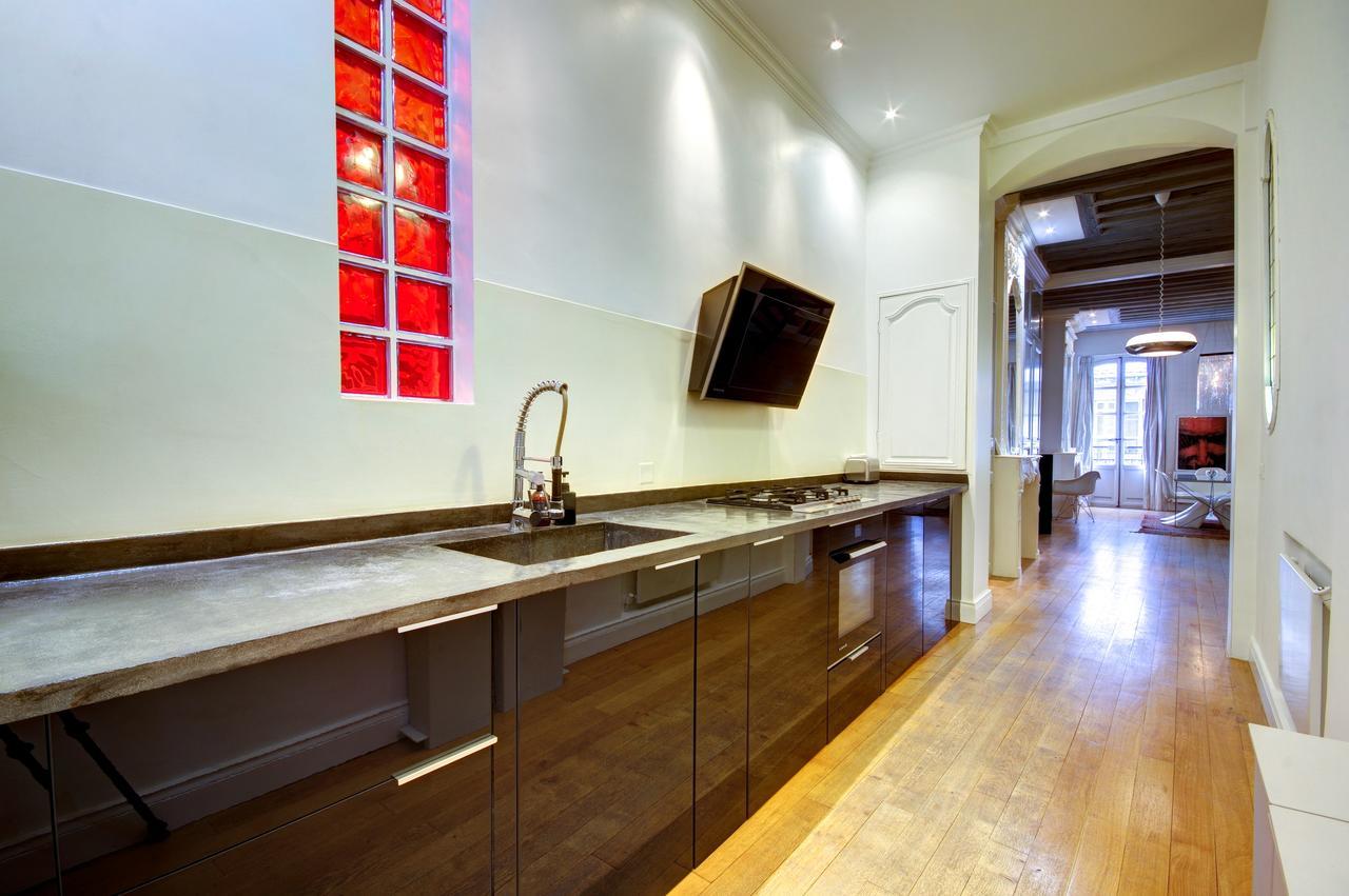Divine By Cocoonr Apartment Bordeaux Luaran gambar